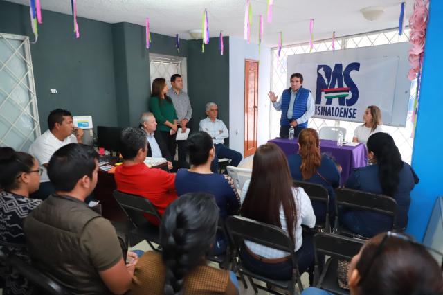 HÃ©ctor Melesio CuÃ©n Ojeda sostiene reuniÃ³n de trabajo con el ComitÃ© Directivo Municipal de Escui