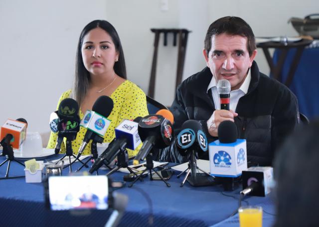 â€œA los Senadores no les importa el sentir de los sinaloensesâ€ â€œIgnoran las iniciativas ciudada
