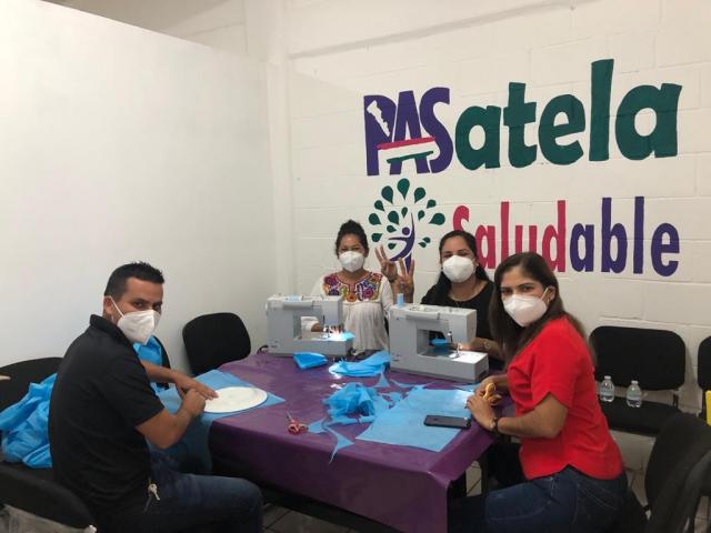 En Elota el Partido Sinaloense trabaja diariamente. En estos dÃ­as elaboramos cientos de cubrebocas.