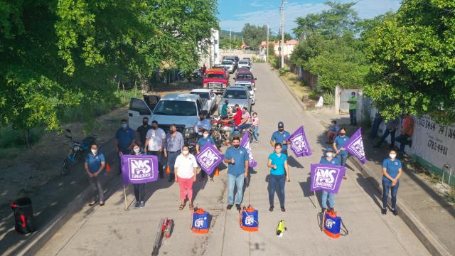 El Partido Sinaloense realiza programas sociales que los gobiernos desdeÃ±an. 