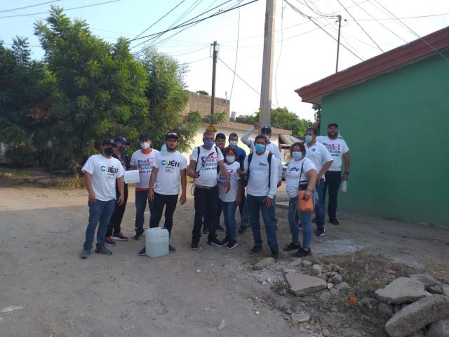 Las brigadas del Partido Sinaloense intensifican la fumigaciÃ³n en la colonia CROC, al igual que en 