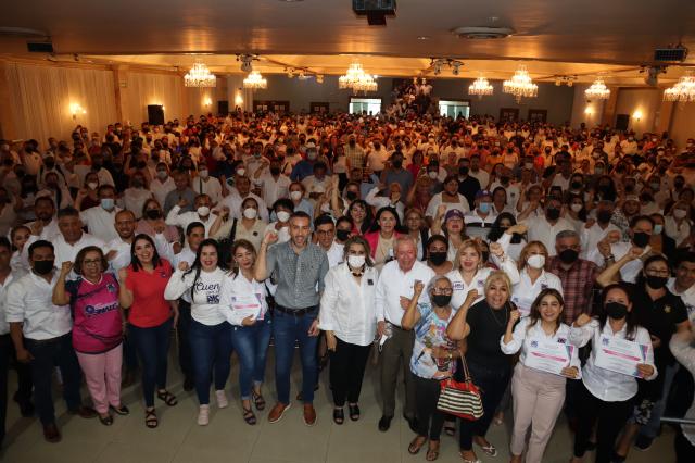 En multitudinario encuentro el Partido Sinaloense muestra fuerza y unidad en Culiacán.