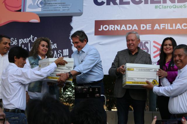 Al apoyar al PAS, los CIUDADANOS promueven, directa o indirectamente, cambios políticos importantes 