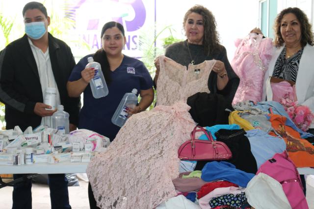 El Partido Sinaloense recibe donación de medicamentos y ropa para hacerlos llegar a quien más lo nec