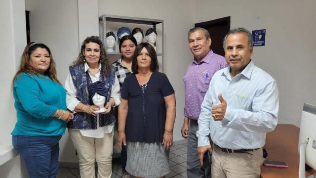 La entrega de pelucas oncológicas es un apoyo que mantenemos los 365 días del año.