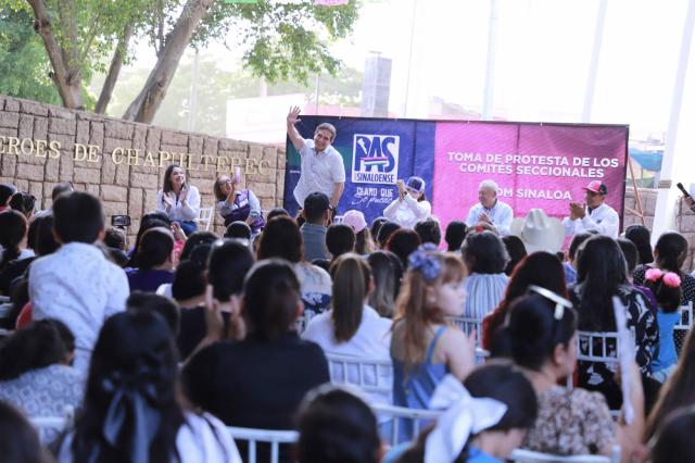 Presidente del PAS Cuén Ojeda toma protesta a más de 700 integrantes de comités seccionales en Sinal