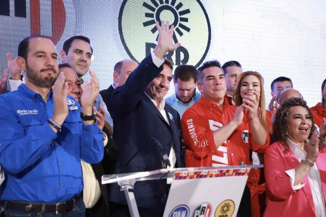 El día de hoy nos unimos a la coalición Fuerza y Corazón Por México y vamos a ganar con Xochilt Cuén
