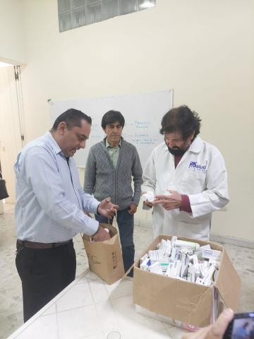 Recibe el Partido Sinaloense donación de medicamento, para programa médico en línea 