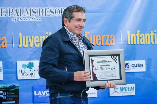 Héctor Melesio Cuén Ojeda inaugura el torneo de Ajedrez rápido “BringasChess Mazatlán 2024”