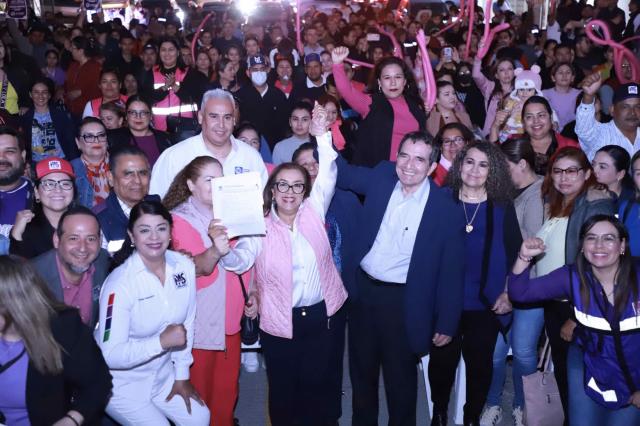 Alba Virgen Montes se registra como aspirante a la alcaldía de Guasave